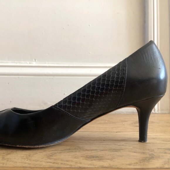 COACH LEATHER AND SUEDE POINTY PUMPS - Picture 4 of 6